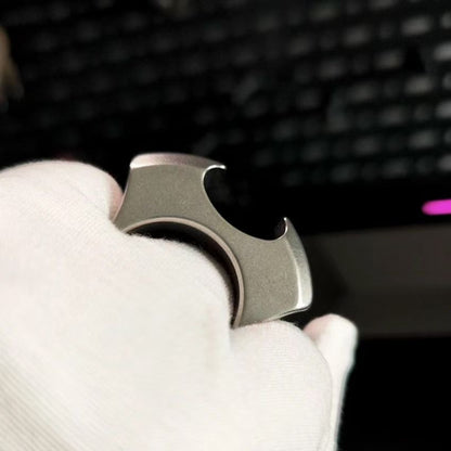 TC4 Titanium Single-Finger Self-Defense Bit – EDC Bottle Opener