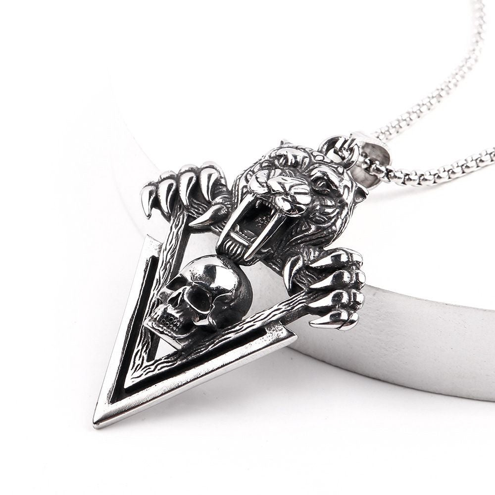 Domineering Tiger Claw Skull Necklace | Punk Street Jewelry