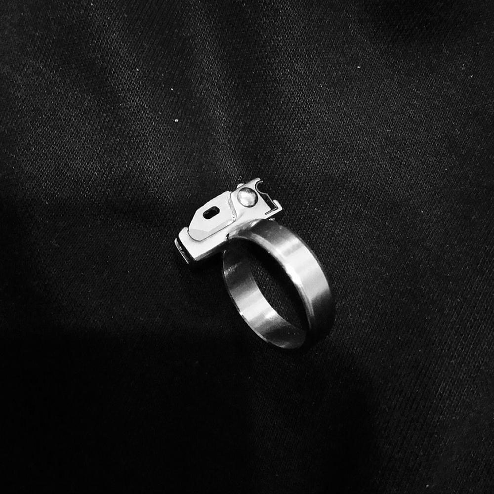 Folding Brass Knuckle Knife