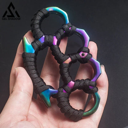 Four-Finger Zinc Alloy EDC Tool in Hand