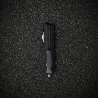 Liner Strike knife