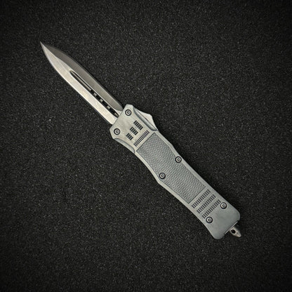 Silverout Strike knife