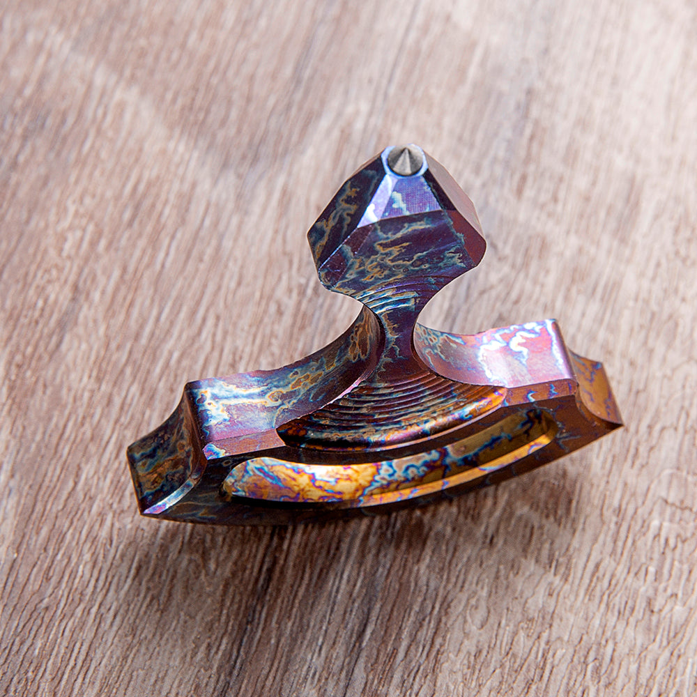 2024 New Titanium Alloy Spiked Brass Knuckles